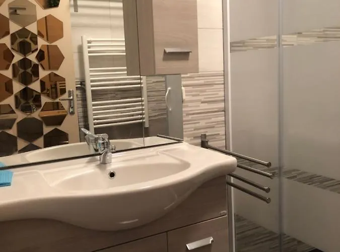 Le Blanc 瓦托伦斯